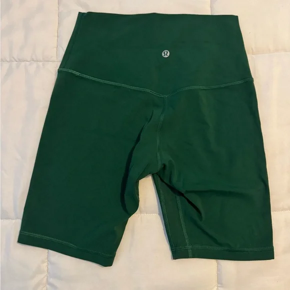 Lululemon Align High-Rise Short 8"
Everglade Green emerald green biker shorts - Picture 6 of 11